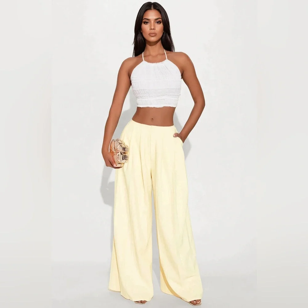 NWT Fashion Nova butter yellow wide leg trousers - Picture 3 of 7